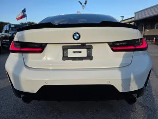 2024 BMW 3-Series 330i