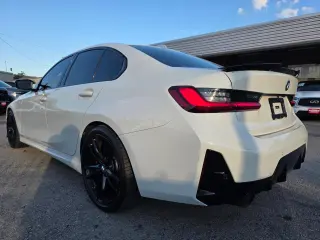 2024 BMW 3-Series 330i