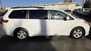 2011 Toyota Sienna
