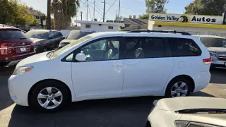 2011 Toyota Sienna
