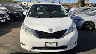 2011 Toyota Sienna