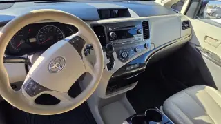 2011 Toyota Sienna