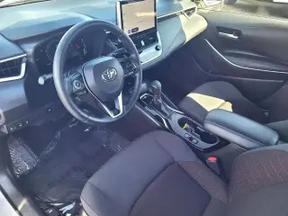 Toyota Corolla Hybrid 2025 SE 4dr Sedan
