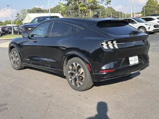 Ford Mustang Mach-E 2023 AWD Premium 4dr SUV