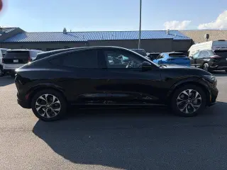 Ford Mustang Mach-E 2023 AWD Premium 4dr SUV