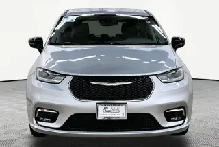 Chrysler Pacifica Híbrido enchufable 2024 Select 4dr Mini-Van
