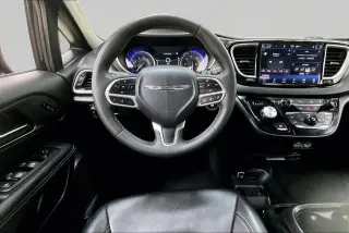 Chrysler Pacifica 2025 Select 4dr Mini-Van