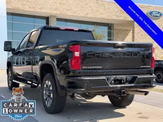 Chevrolet Silverado 2500HD 2025 4x4 Custom 4dr Crew Cab SB