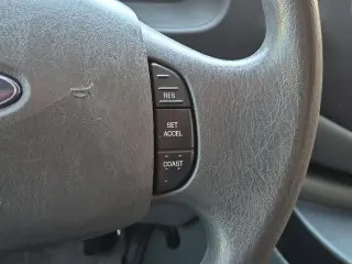 Ford E-Series 2008 E-250 3dr Cargo Van