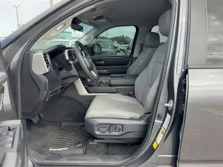 Toyota Tundra 2024 4x4 SR5 4dr Double Cab Pickup SB