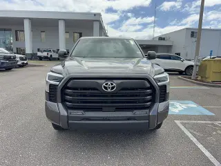Toyota Tundra 2024 4x4 SR5 4dr Double Cab Pickup SB
