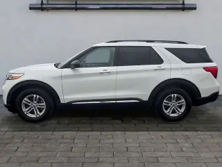 Ford Explorer 2023 AWD XLT 4dr SUV