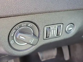 Chrysler 300 2016 AWD Limited 4dr Sedán