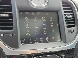 Chrysler 300 2016 AWD Limited 4dr Sedán