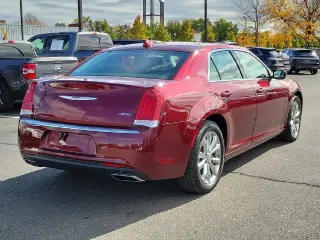 Chrysler 300 2016 AWD Limited 4dr Sedán