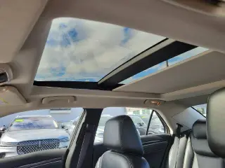 Chrysler 300 2016 AWD Limited 4dr Sedán
