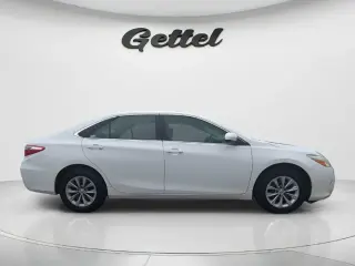 Toyota Camry 2016 LE 4dr Sedán