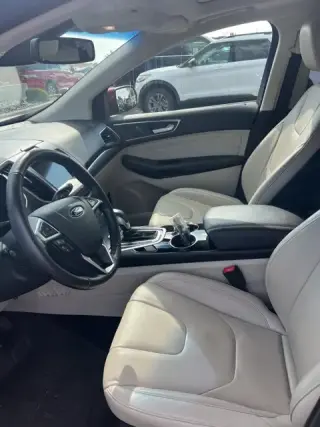 Ford Edge 2017 AWD Titanium 4dr Crossover