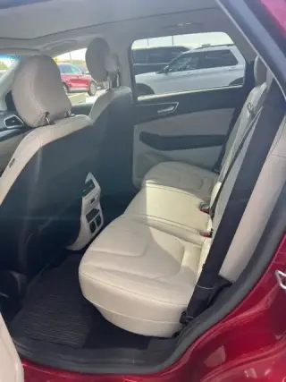 Ford Edge 2017 AWD Titanium 4dr Crossover