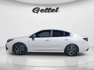 Sedán Subaru Legacy 2021 AWD Limited 4dr