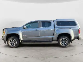 GMC Canyon 2020 4x4 Todo Terreno 4dr Cabina de Crew 5 ft. SB (Tela)