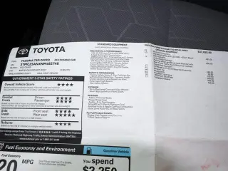 Toyota Tacoma 2022 4x4 TRD Sport 4dr Double Cab 5.0 ft SB 6A