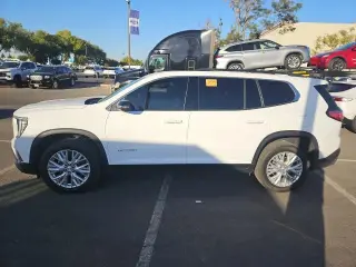 GMC Acadia 2025 Elevation SUV de 4 puertas