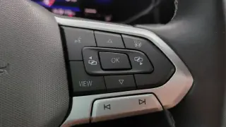 Volkswagen Taos 2022 SE 4dr SUV