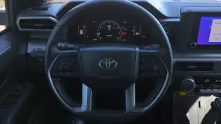 Toyota Tacoma 2024 4x2 SR5 4pt Cabina Doble 5.0 ft SB
