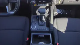 Toyota Tacoma 2024 4x2 SR5 4pt Cabina Doble 5.0 ft SB