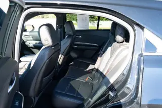 Cadillac XT4 2024 Premium Luxury, 4 puertas, Crossover