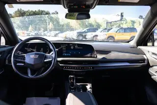 Cadillac XT4 2024 Premium Luxury, 4 puertas, Crossover