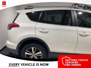 Toyota RAV4 2017 AWD XLE 4dr SUV