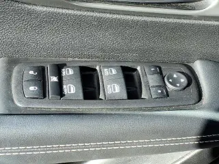 Chrysler Pacifica 2025 Select 4dr Mini-Van