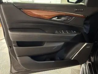 Cadillac Escalade ESV 2018 4x4 Premium Luxury 4dr SUV