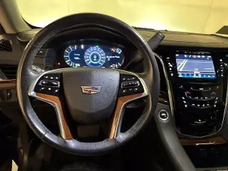 Cadillac Escalade ESV 2018 4x4 Premium Luxury 4dr SUV