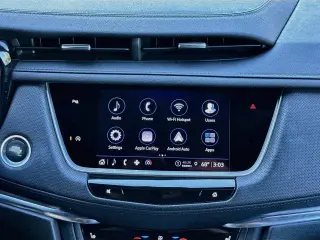Cadillac XT5 2023 4x4 Luxury 4dr SUV