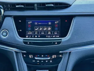 Cadillac XT5 2023 4x4 Luxury 4dr SUV