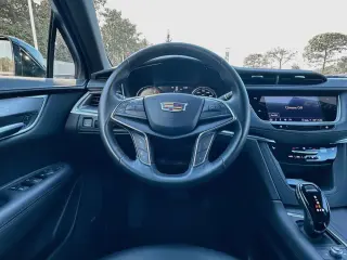 Cadillac XT5 2023 4x4 Luxury 4dr SUV