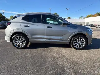 Buick Encore GX 2024 Avenir 4dr Crossover