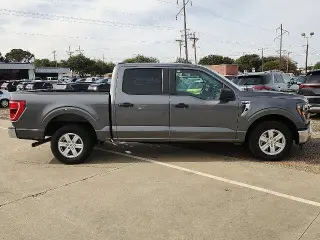 Ford F-150 2023 4x2 XLT 4 puertas SuperCrew 5.5 ft. SB