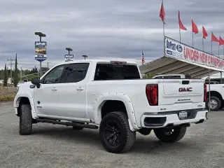 GMC Sierra 1500 2021 4x4 AT4 Cabina Crew Cab de 4 puertas 5.8 pies. SB
