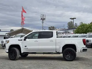 GMC Sierra 1500 2021 4x4 AT4 Cabina Crew Cab de 4 puertas 5.8 pies. SB