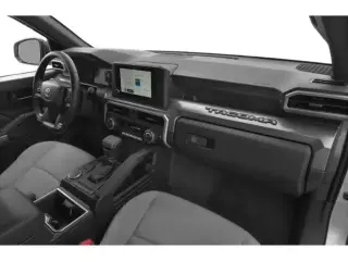 Toyota Tacoma 2025 4x4 SR5 4dr Double Cab 6.1 ft LB