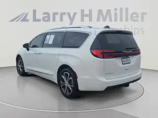 Chrysler Pacifica 2026 AWD Pinnacle 4dr Mini-Van