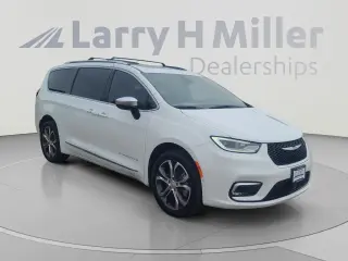 Chrysler Pacifica 2026 AWD Pinnacle 4dr Mini-Van