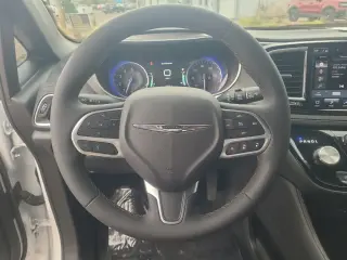 Chrysler Pacifica 2026 AWD Pinnacle 4dr Mini-Van