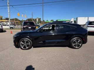 Ford Mustang Mach-E 2023 AWD Premium 4dr SUV