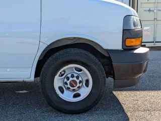 GMC Savana 2022 2500 3dr Cargo Van