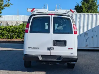 GMC Savana 2022 2500 3dr Cargo Van